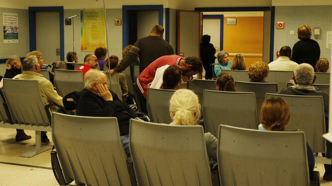 Sala de espera del servicio de Urgencias del hospital de Jerez, en imagen reciente.